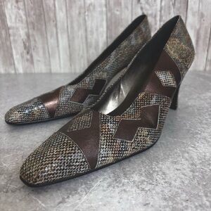 Vintage M. Jerrold by Margaret J. Brown Snakeskin Geometric Spain Pumps Size 10